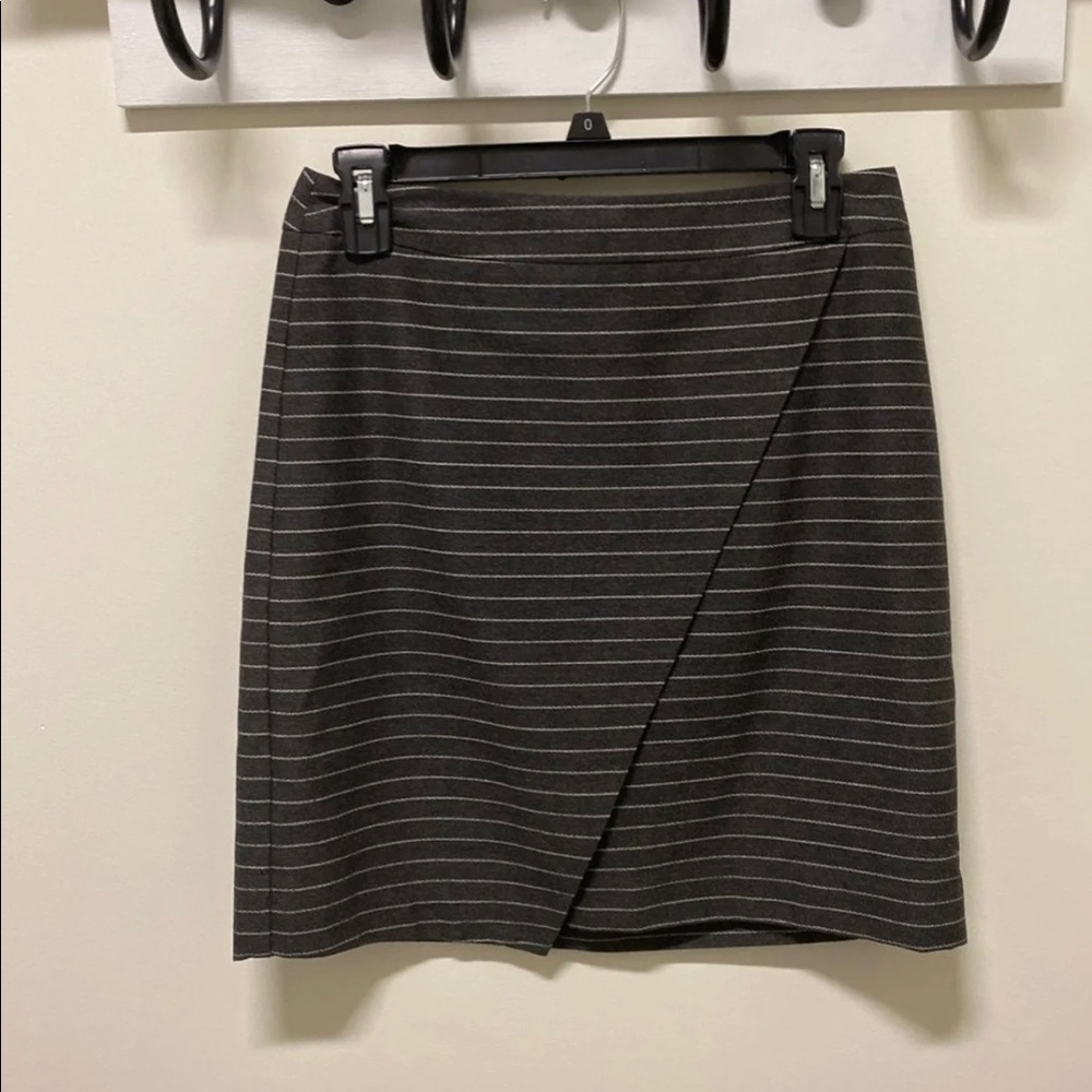 Sold- loft skirt